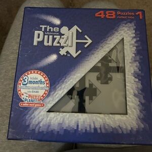 Ultimate Puzzle Game - Blue